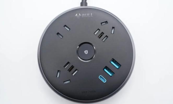 公牛20W 2A1C快充飛碟插座